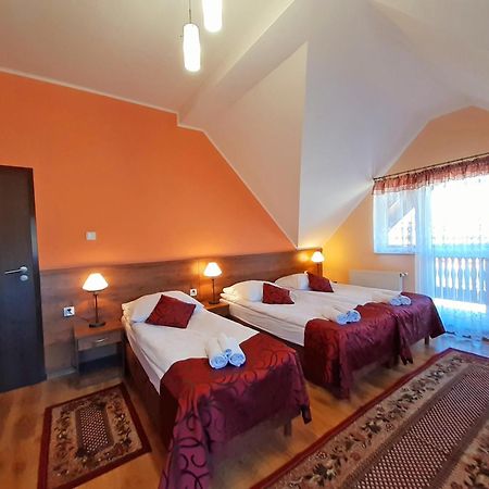 Pensjonat Zielone Wzgorze Boleslawow Строне-Слёнске Экстерьер фото